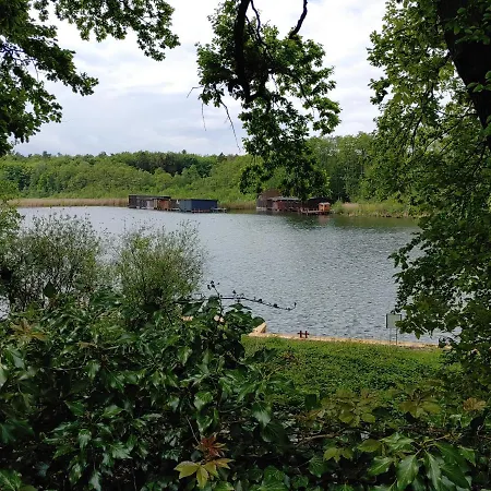 4 Sterne-haus Am Waren (Mueritz)