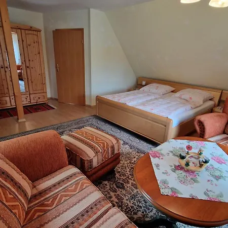 4 Sterne-haus Am Ferienhaus Waren (Müritz)